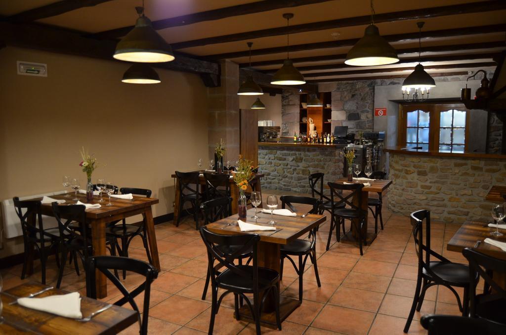 Hostal Ameztia Doneztebe Екстер'єр фото