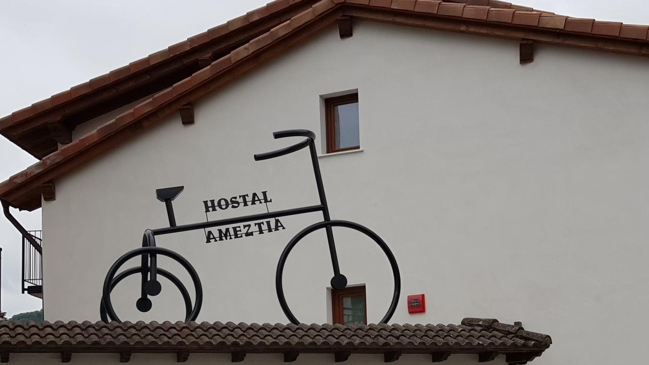 Hostal Ameztia Doneztebe Екстер'єр фото