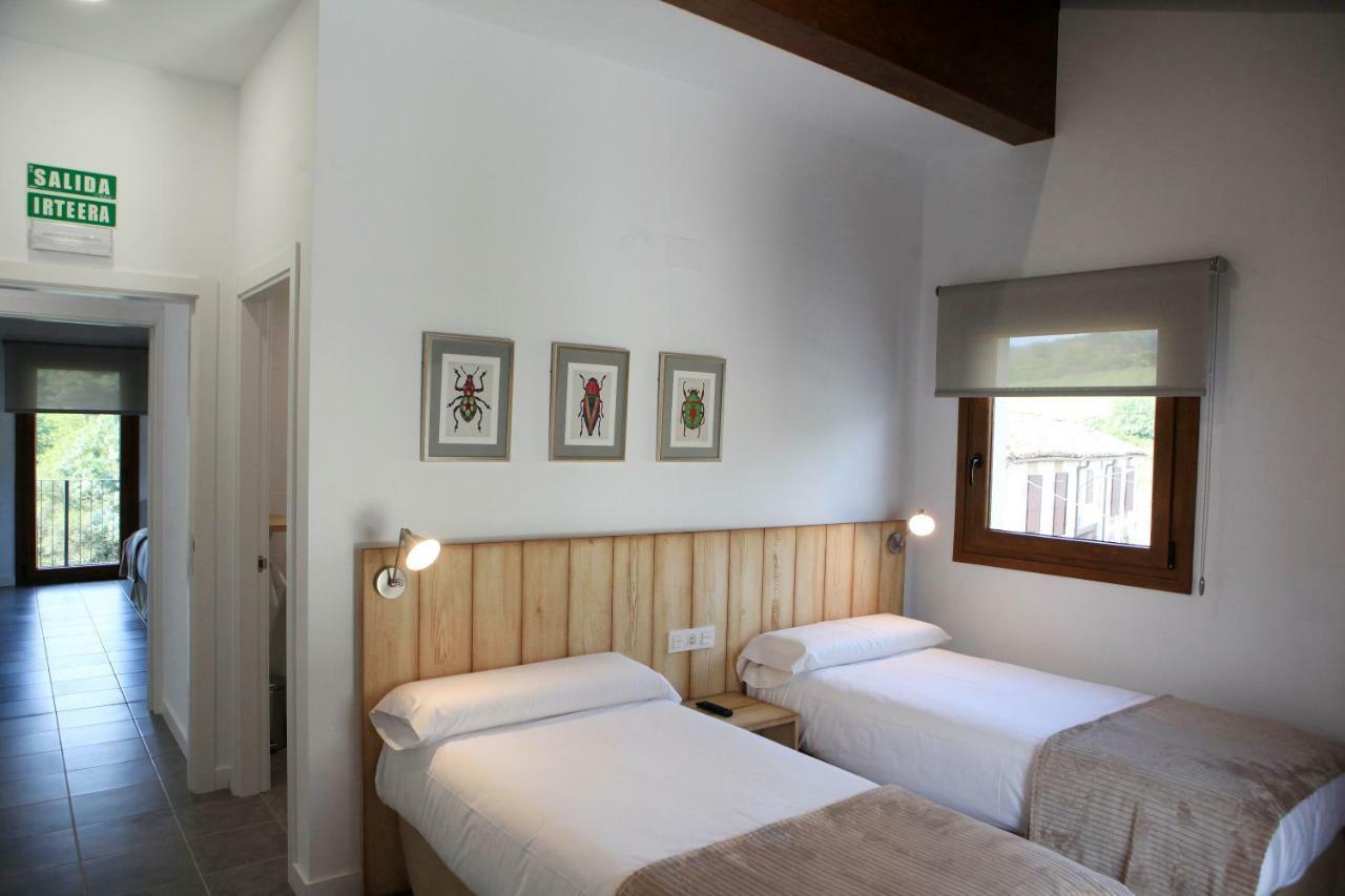 Hostal Ameztia Doneztebe Екстер'єр фото